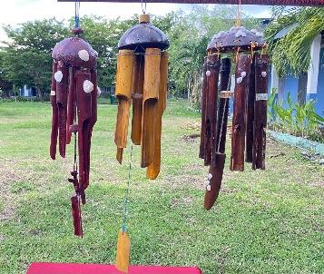Gantungan Pintu Bambu