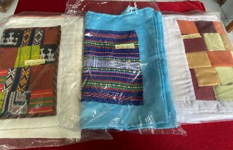 Tas Tenun Besar