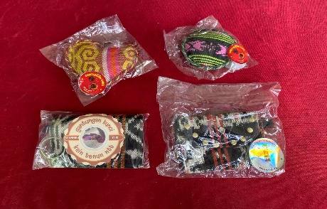 Gantungan Kunci Tenun